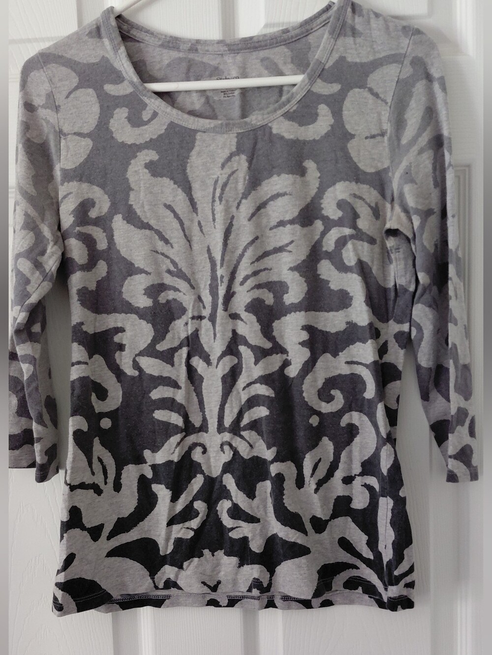 Style & Co. Gray Damask-Print Long Sleeve Tee